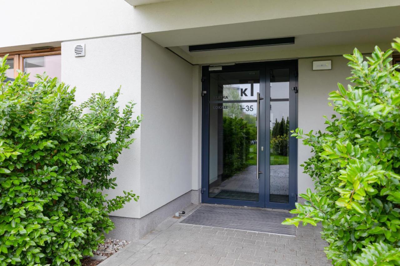 Industrial Pet-friendly With Movie Projector By Renters * Warszawa